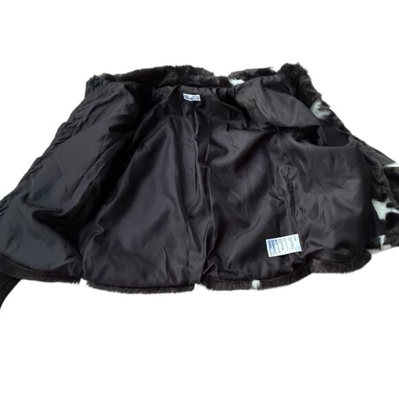 Epic Threads Big Girls Faux Fur Star Jacket Coat Black White Stars Whimsigoth XL - Picture 8 of 9